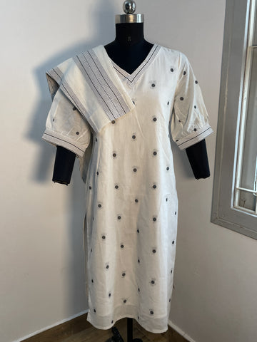 WHITE KURTA SET