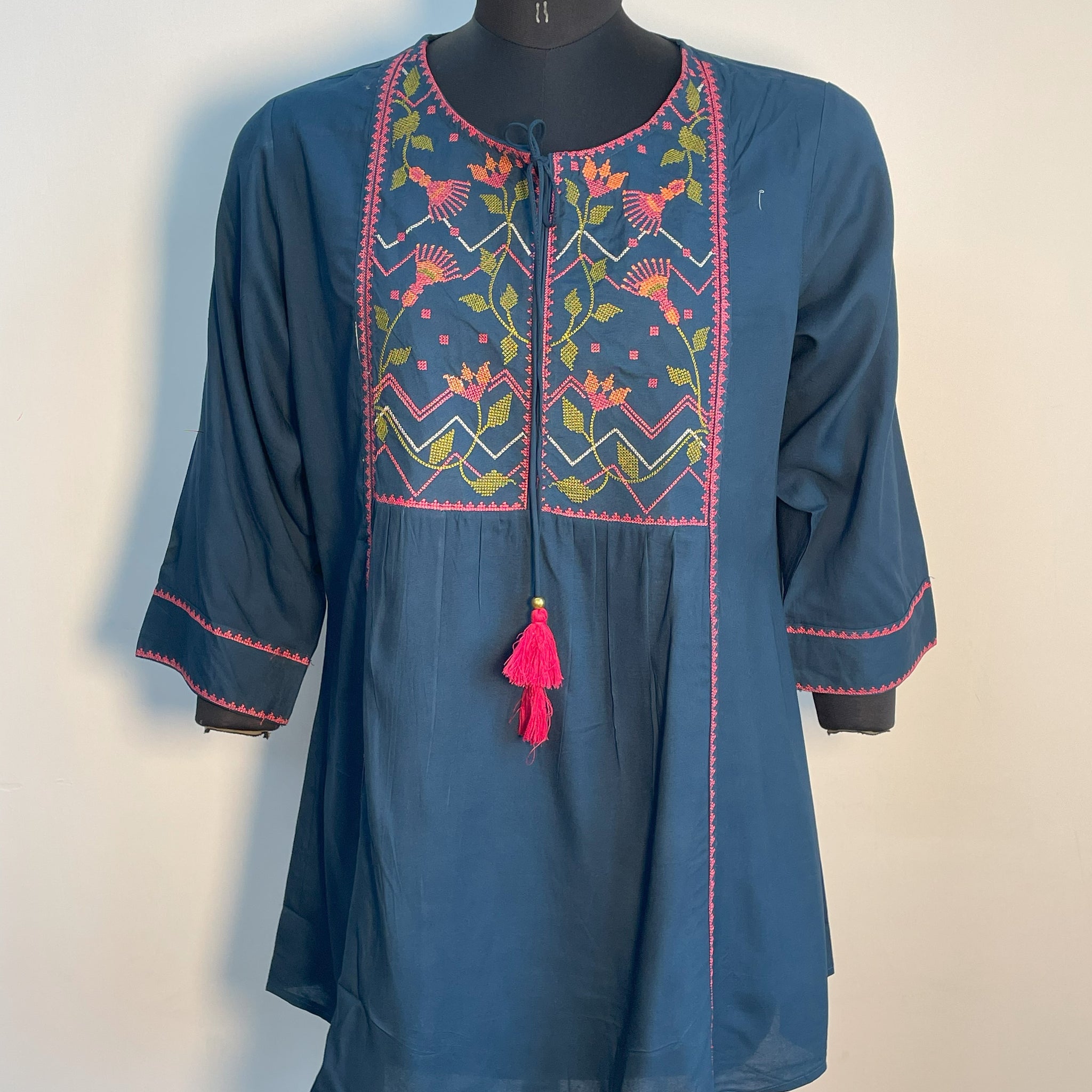 BLUE FLORAL TUNIC TOP