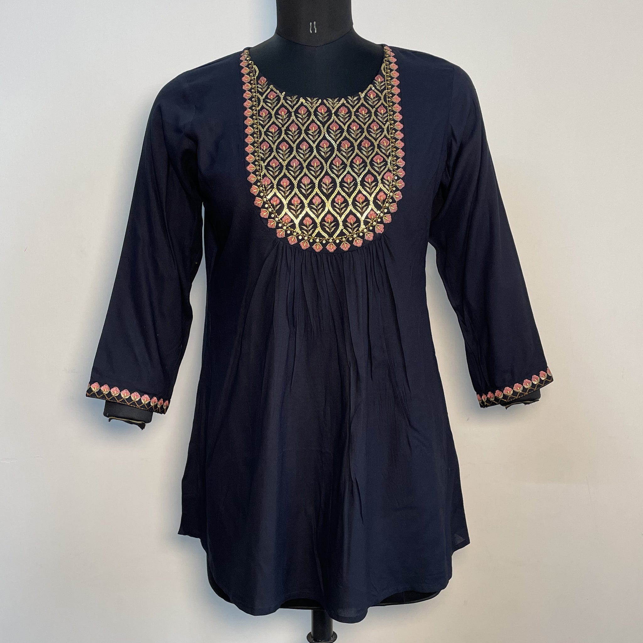 BLACK COTTON TUNIC TOP✨🖤