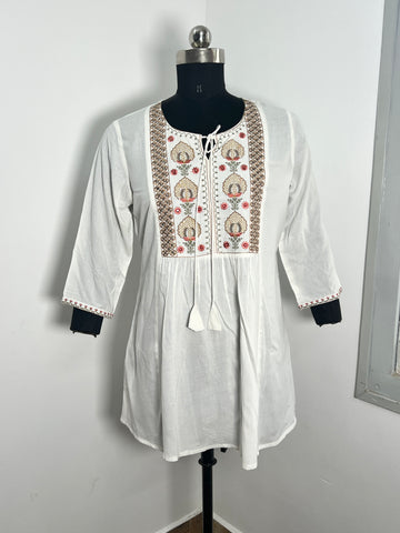 WHITE COTTON TUNIC TOP