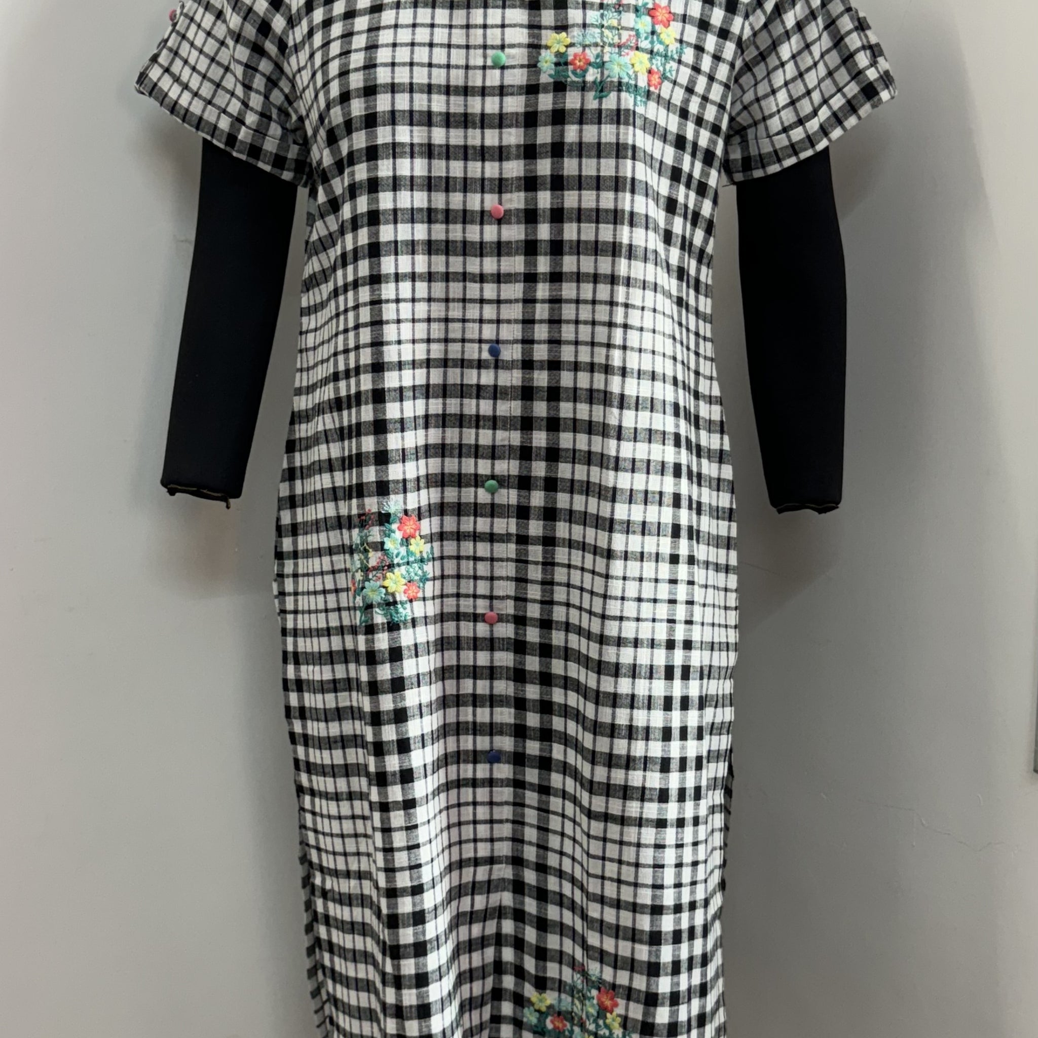 BLACK AND WHITE KURTA🖤