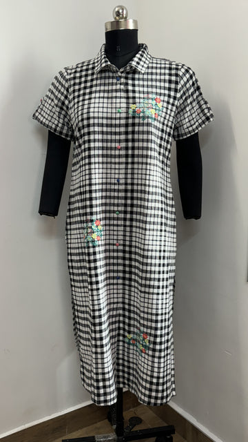 BLACK AND WHITE KURTA🖤