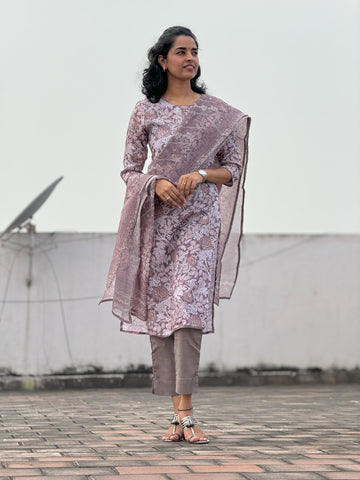 CHANDERI COTTON KURTA SET WITH DUPATTA