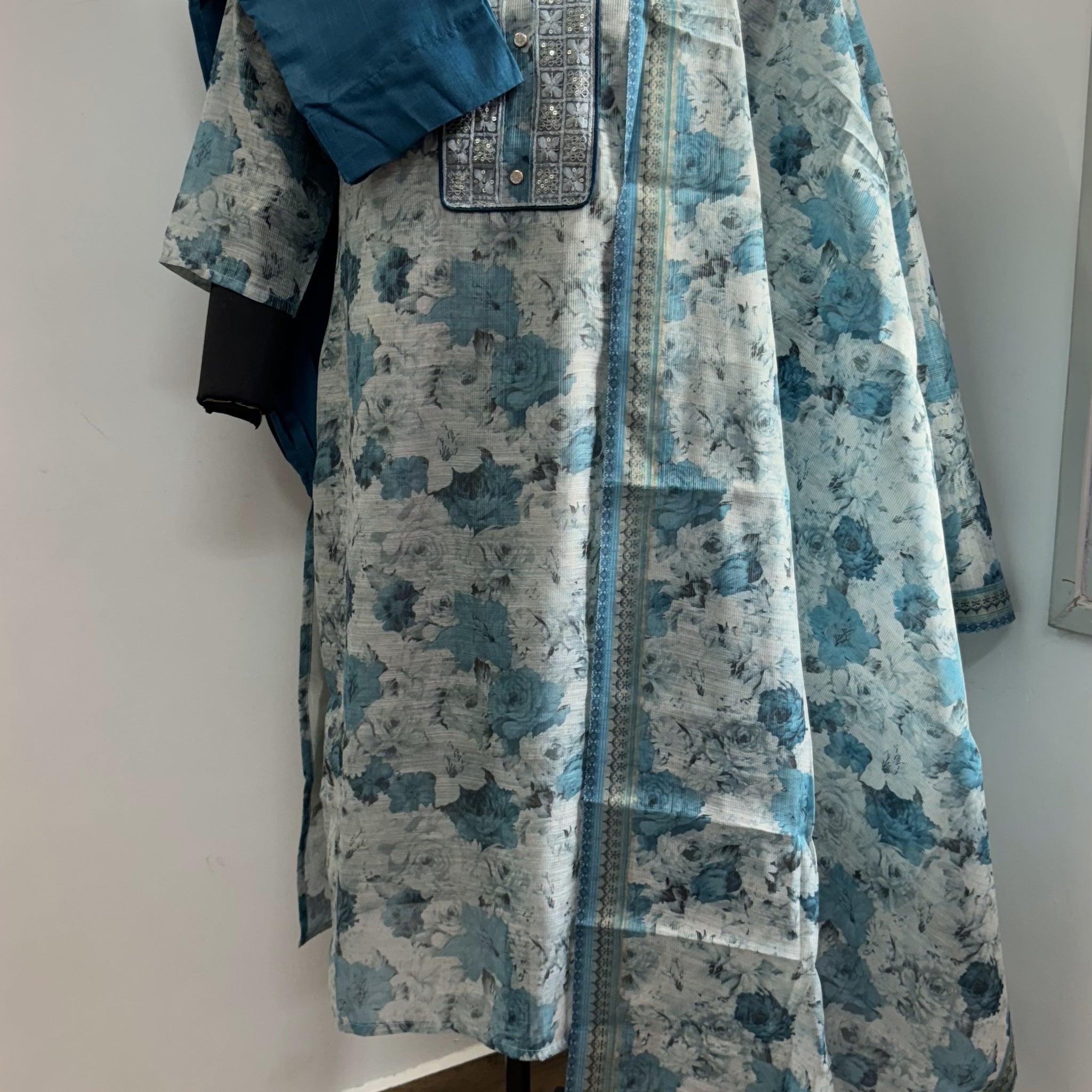 CHANDERI KURTA SET WITH DUPATTA
