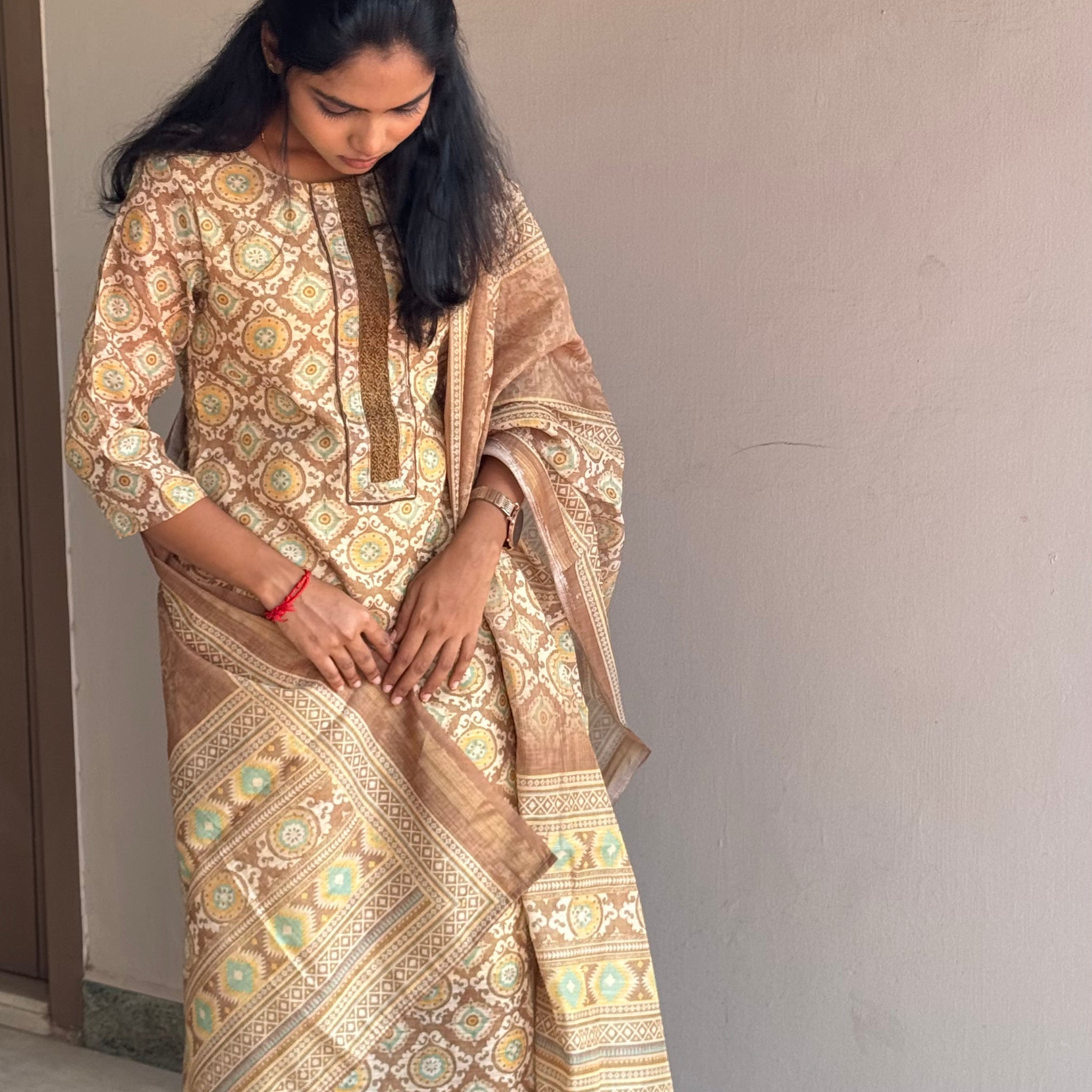 GOLDEN BROWN KURTA SET WITH DUPATTA