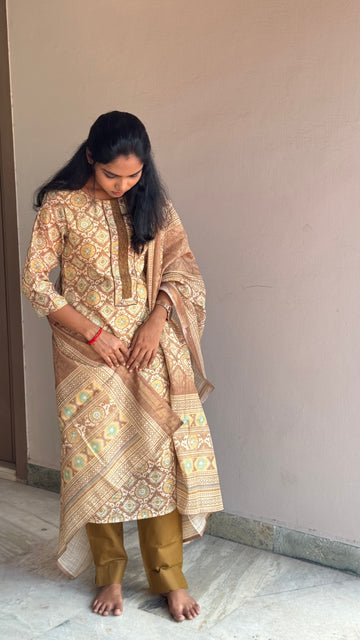 GOLDEN BROWN KURTA SET WITH DUPATTA